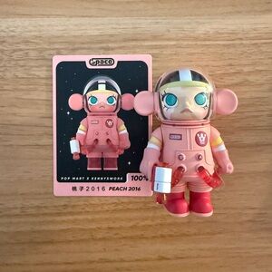 Pop Mart Mega Space Molly Series 3 "Peach 2016"